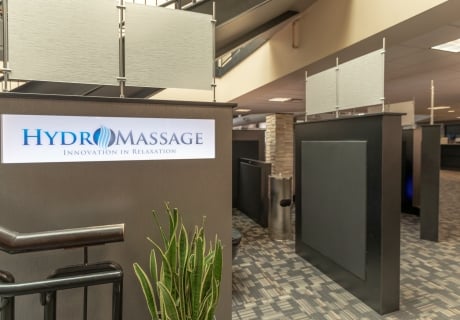 Hydromassage-Lounge-Area