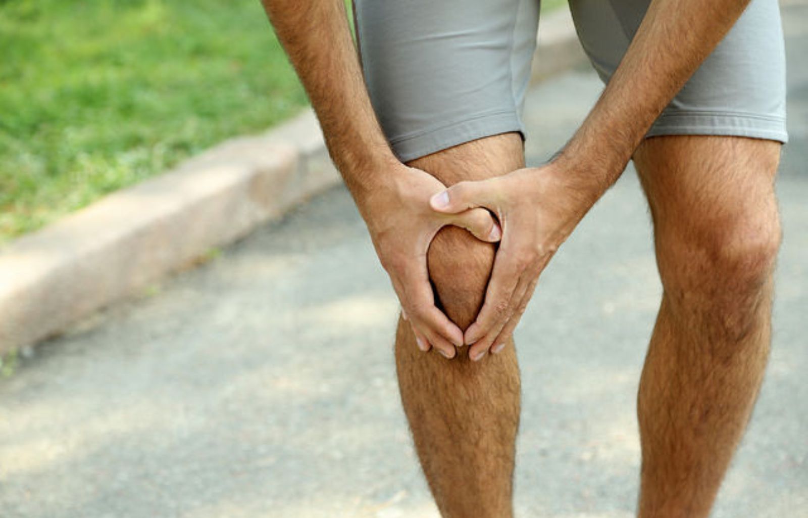 https://cdn2.hubspot.net/hubfs/2470171/blog/Knee%20Pain.jpg Feature Image